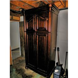 Armoire