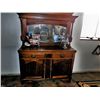 Image 1 : Cabinet with Mirror