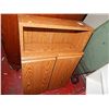 Image 1 : OAK STYLE WALL CABINET -  2 DOOR WITH SHELF