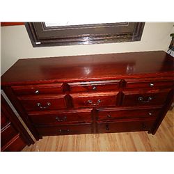 DRESSER - 10 DRAWER