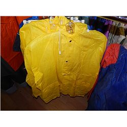 RAIN GEAR - ADULT RAIN COAT - YELLOW - S RETAIL $25 - BUY NOW IN HOUSE - $10 EA SET