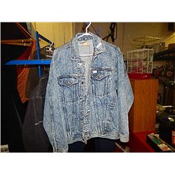 DENIM JACKET - BLUE