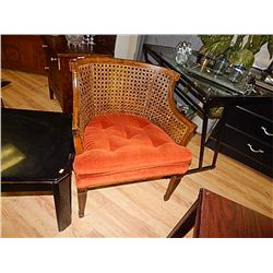 RETRO SIDE ARM CHAIR