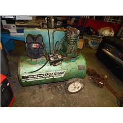 SPEED AIRE HORIZONTAL AIR COMPRESSOR - WORKING