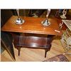 Image 1 : VINTAGE MAGAZINE STAND