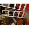 Image 1 : STEP LADDER - 5'