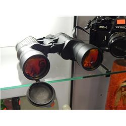 BINOCULARS - RED EYE REDUCTION FOR NITE VISION