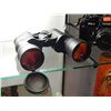 Image 1 : BINOCULARS - RED EYE REDUCTION FOR NITE VISION