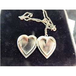 HEART LOCKET