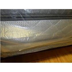 QUEEN BOX SPRING