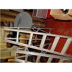 STEP LADDER - 6'