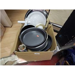 BOX POTS AND PANS