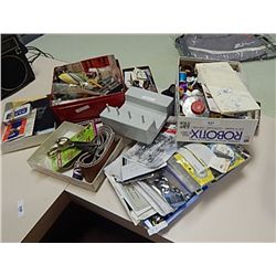 LOT OF SEWING NOTCHENS