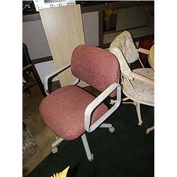UPHOLSTERED ARM CHAIR ON 5 WHEELS