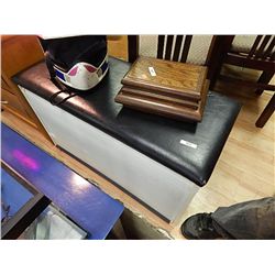 LEATHER STYLE BENCH WITH ROLL UP FRONT