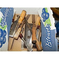 BOX OF ASSORTED WOOD CHISELS