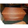 Image 1 : WICKER BASKET TRUNK