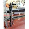 Image 1 : CLOTHING RACK