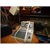 Image 1 : RETRO CLOCK RADIO / LIGHT
