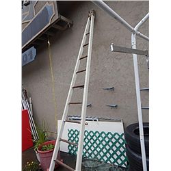 TALL ORCHARD LADDER - WOOD