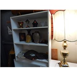 BOOK SHELF - WHITE - 27 X 33