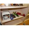 Image 1 : SHELF OF MISC NEW ITEMS