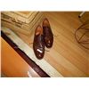Image 1 : PAIR OF COLE HAAN SHOES