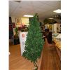 Image 1 : NEW 7 ½' CHRISTMAS TREE