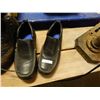 Image 1 : STEEL TOE SHOES - SZ 8