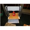 Image 1 : HYDRAULIC PRESS - 8 TON