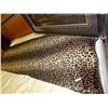 Image 1 : QUEEN LEOPARD PRINT BLANKET