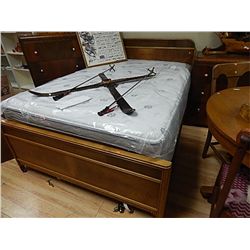 VINTAGE DOUBLE BED FRAME