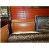Image 1 : KING HEAD BOARD - MADE IN CANADA