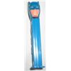 Image 2 : VINTAGE 1985 BATMAN PEZ DISPENSER STAMPED *1985 D.C. COMICS*!! PEZ CAME OUT OF SAFE!!