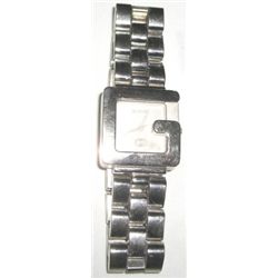 Vintage RARE *GUCCI* MENS WRIST WATCH WITH HEAVY DUTY BAND!! WATCH CAME OUT OF SAFE!!