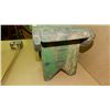 Image 2 : 76) Small primitive stool