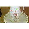 Image 2 : 96) Lovely Crown Devon pitcher and bowl set with floral