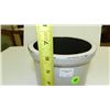 Image 2 : 124) Primitive crock