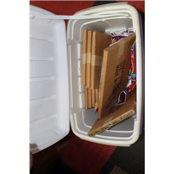 COOLER WITH ABOUT 1000 PARTY PLUS CANDY LOOT BAGS