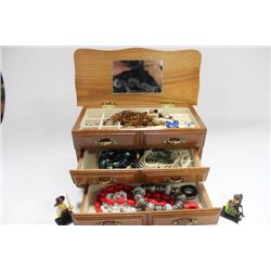 JEWELRY BOX WITH CONTENTS