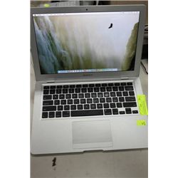 APPLE MACBOOK AIR 13.3" LED-BACKLIT WIDESCREEN