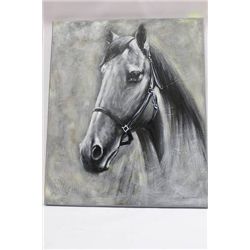 SHOWHOME CANVAS HORSE PICTURE