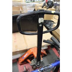 ORANGE HYDRAULIC LIFT PALLET JACK