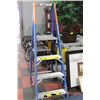 Image 1 : 6FT. LADDER W/ TOP STEP