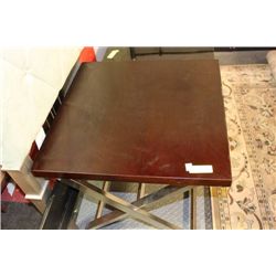 SHOWHOME END TABLE ON CHOICE