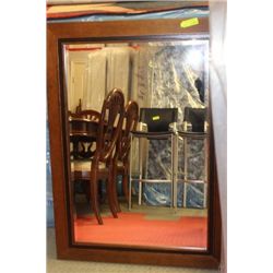 SHOWHOME WOOD FRAMED MIRROR