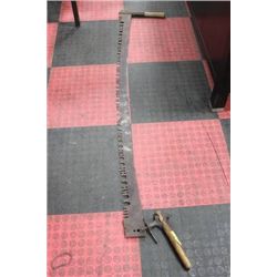 VINTAGE 6FT. LUMBERJACK SAW