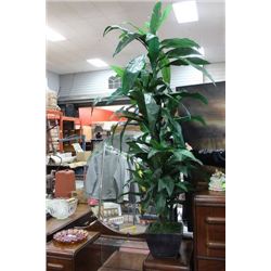 SHOWHOME ARTIFICIAL PLANT