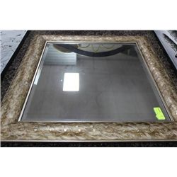 SHOWHOME FRAMED MIRROR
