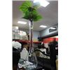Image 1 : SHOWHOME CLEAR GLASS VASE W ARTIFICIAL LEAVES
